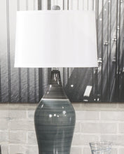 Load image into Gallery viewer, Niobe Table Lamp Set of 2
