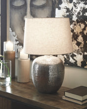 Load image into Gallery viewer, Magalie Table Lamp
