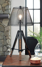 Load image into Gallery viewer, Leolyn Table Lamp
