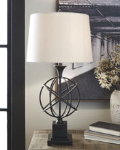 Load image into Gallery viewer, Camren Table Lamp
