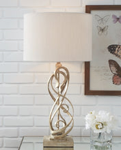 Load image into Gallery viewer, Edric Table Lamp

