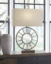 Load image into Gallery viewer, Kavia Table Lamp
