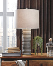 Load image into Gallery viewer, Nadyia Table Lamp Set of 2
