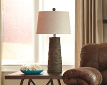 Load image into Gallery viewer, Sinda Table Lamp Set of 2
