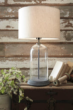 Load image into Gallery viewer, Manelin Table Lamp
