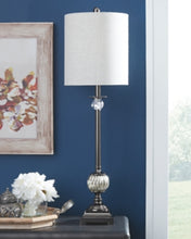 Load image into Gallery viewer, Mabli Table Lamp
