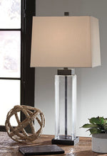 Load image into Gallery viewer, Alvaro Table Lamp Set of 2
