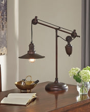 Load image into Gallery viewer, Kylen Desk Lamp
