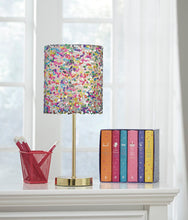 Load image into Gallery viewer, Maddy Table Lamp
