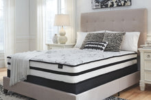 Load image into Gallery viewer, Chime 10 Inch Hybrid King Mattress in a Box
