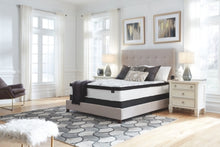 Load image into Gallery viewer, Chime 12 Inch Hybrid King Mattress in a Box
