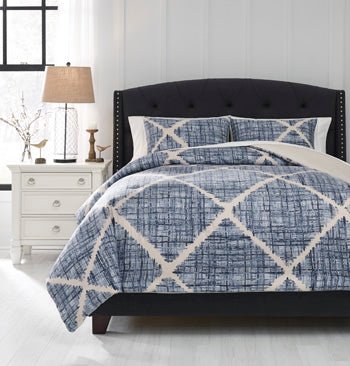 Sladen 3-Piece Queen Comforter Set