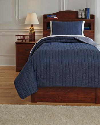 Capella 2-Piece Twin Quilt Set