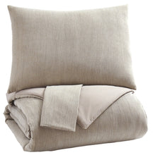 Load image into Gallery viewer, Mayda 3-Piece Queen Comforter Set
