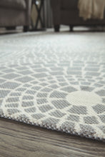 Load image into Gallery viewer, Jesimae 5 x 7 Rug
