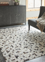 Load image into Gallery viewer, Harish 8 x 10 Rug
