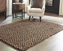 Load image into Gallery viewer, Broox 5 x 7 Rug

