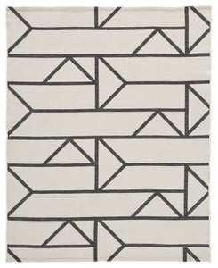 Derval 8 x 10 Rug
