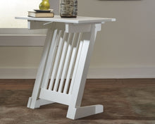 Load image into Gallery viewer, Braunner Chairside End Table
