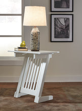 Load image into Gallery viewer, Braunner Chairside End Table
