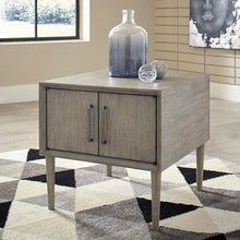 Load image into Gallery viewer, Asterson End Table
