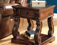 Load image into Gallery viewer, Alymere End Table
